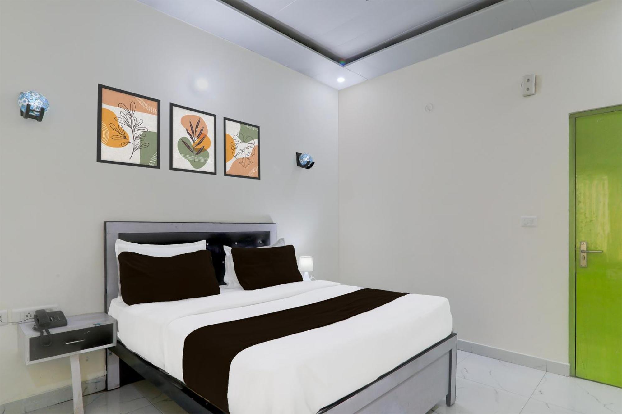 Super Hotel O Banthara Near Airport Banthra Sikandarpur 외부 사진